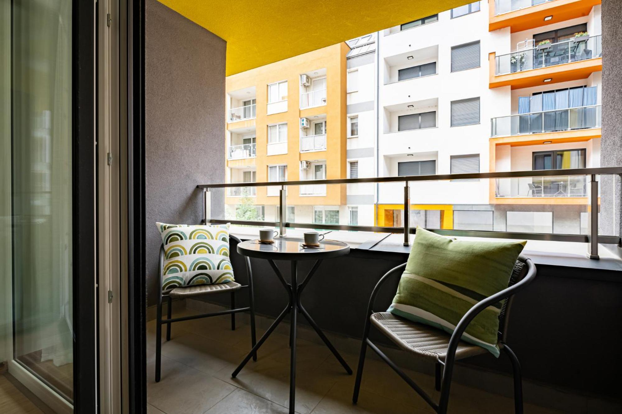 Westside Garden Apartments By Urbanrent Budapest Exterior photo